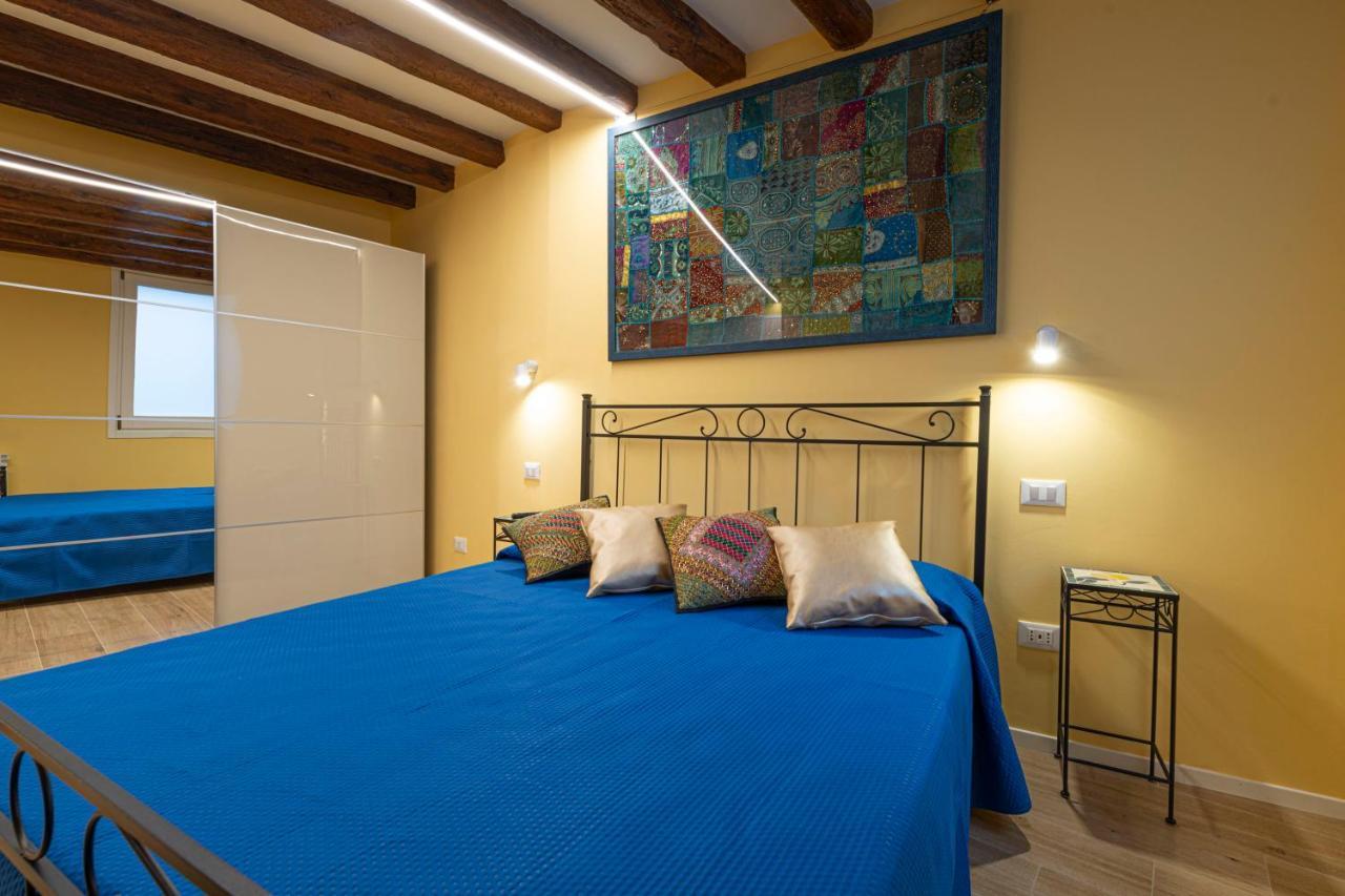 Deluxe Double Room In Venice Centre Exterior photo
